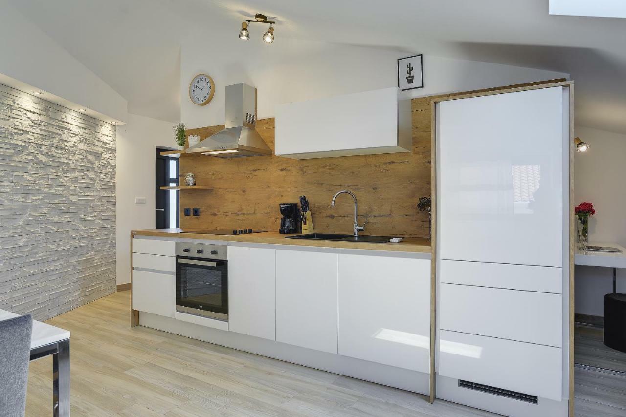Apartment Niko Póla Kültér fotó