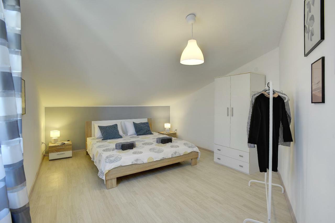 Apartment Niko Póla Kültér fotó